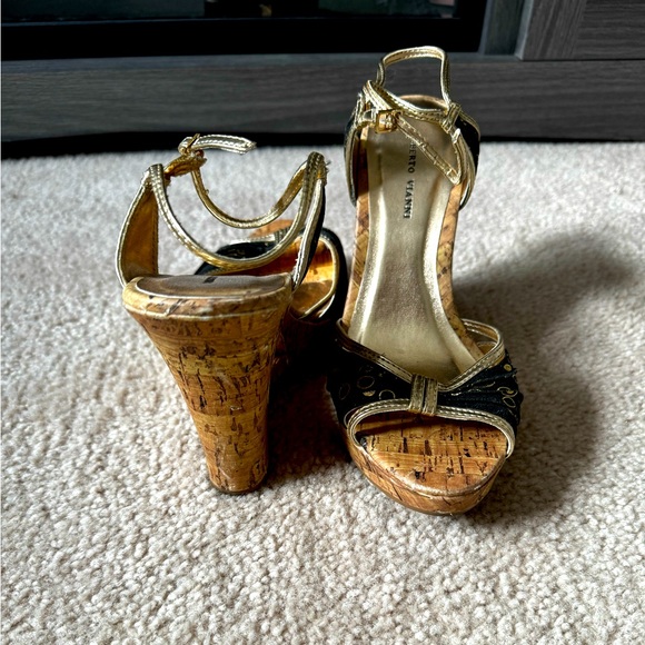 Black & Gold Sandals - Picture 1 of 3